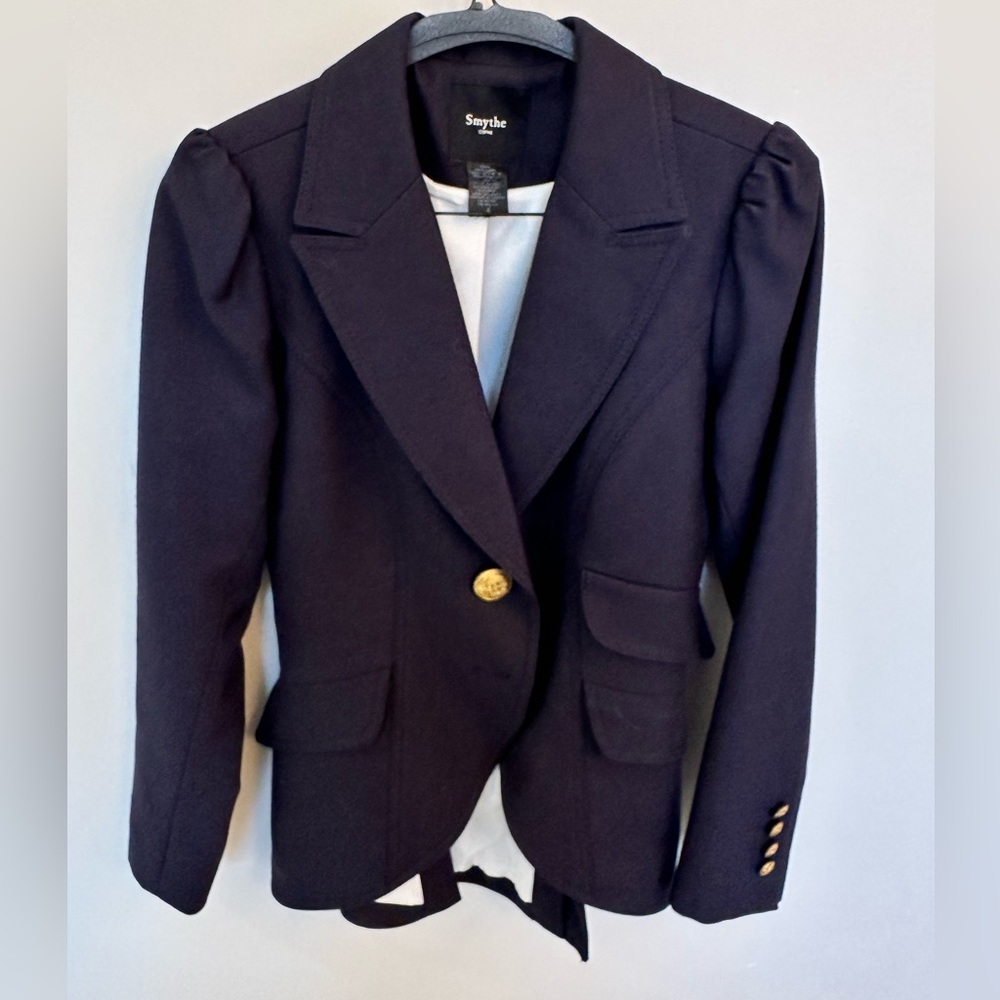 Smythe Navy  blazer size 4